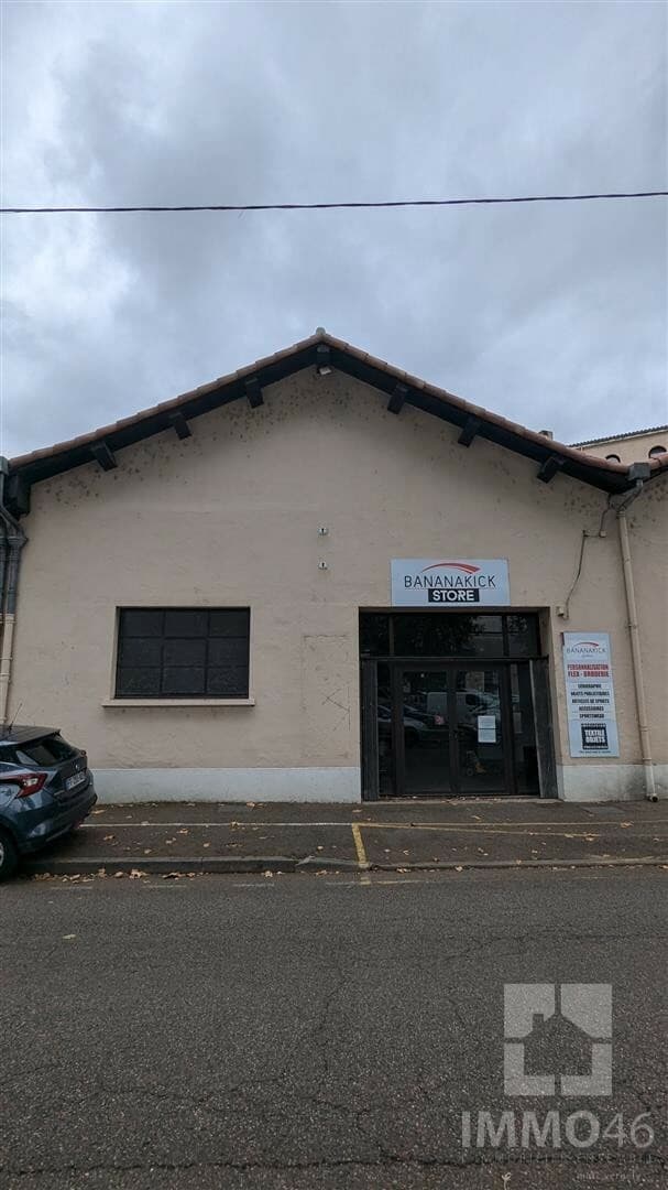 Local commercial 92 m² — CAHORS — photo 1