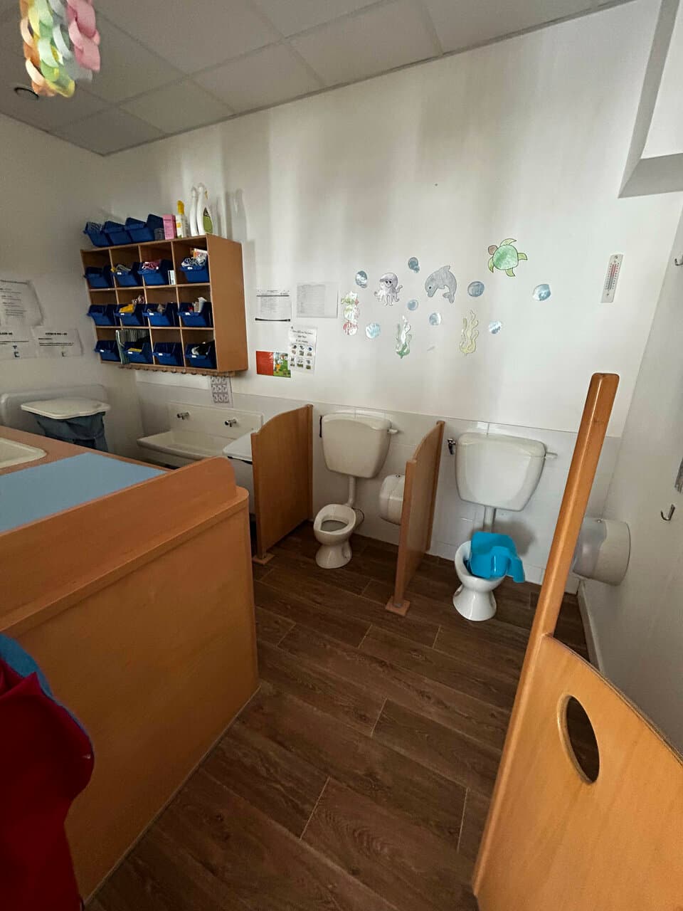 Local commercial · 155 m² · Location — photo 2
