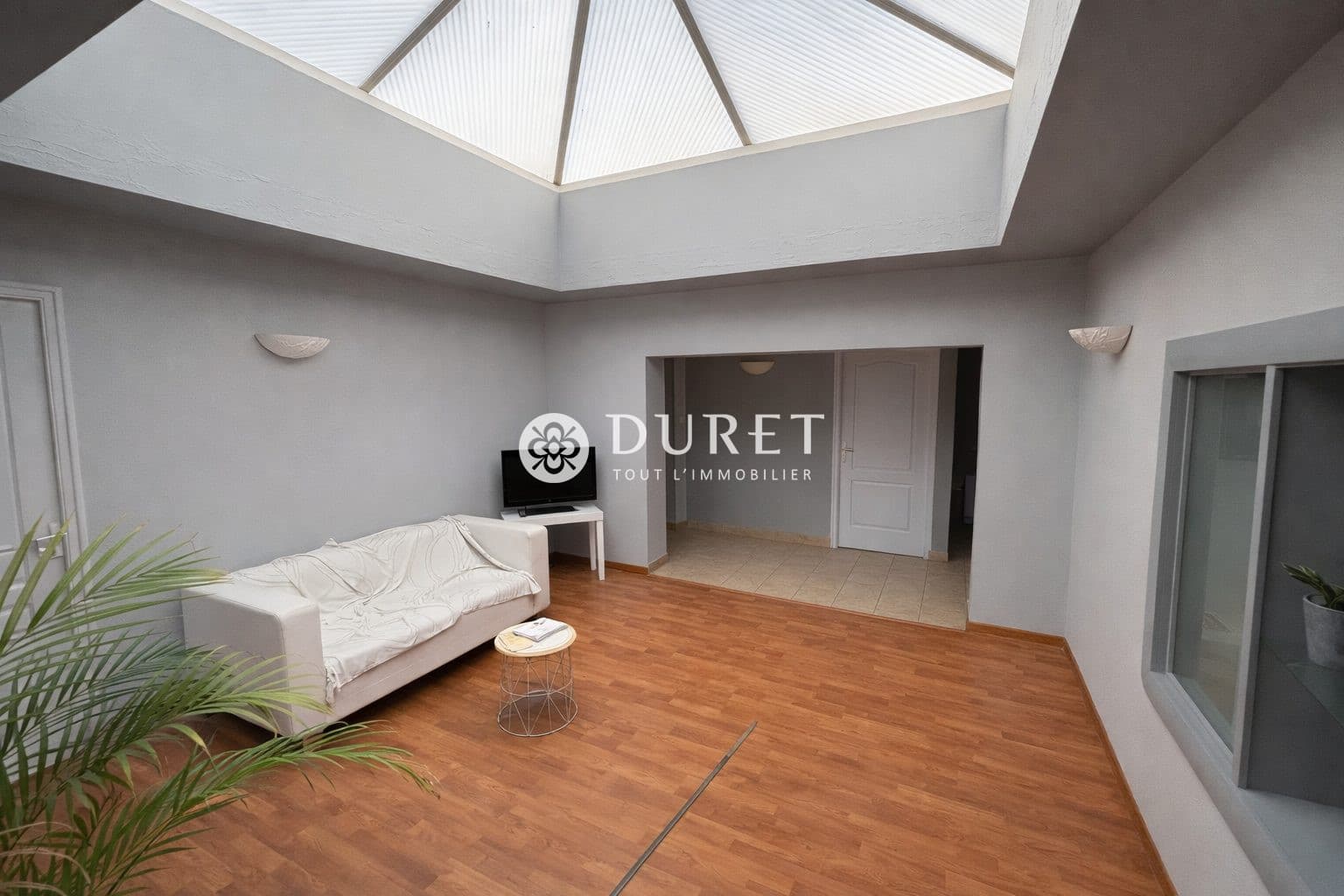 Local commercial 224 m² — LES HERBIERS — photo 1