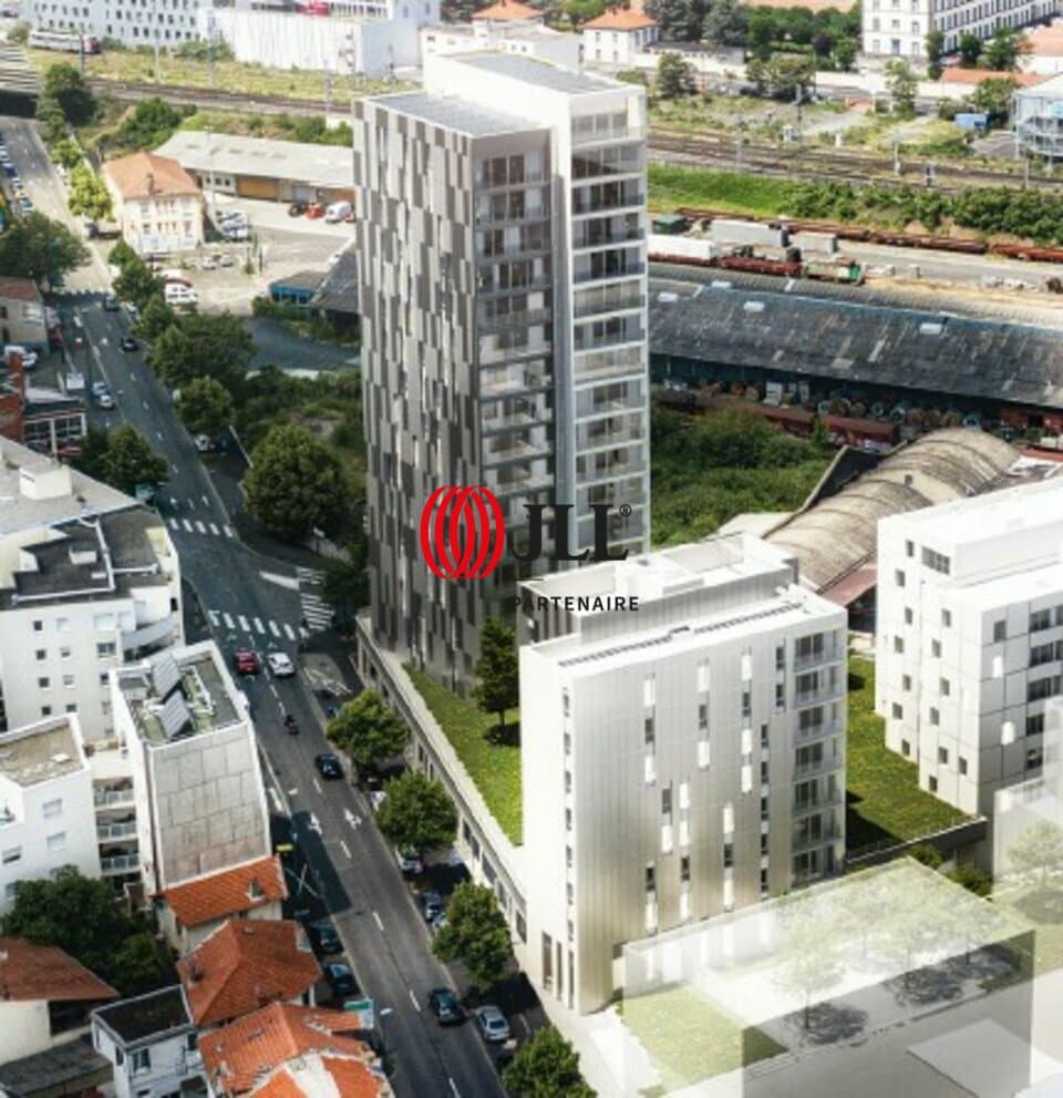Local commercial · 1710 m² · Location — photo 3