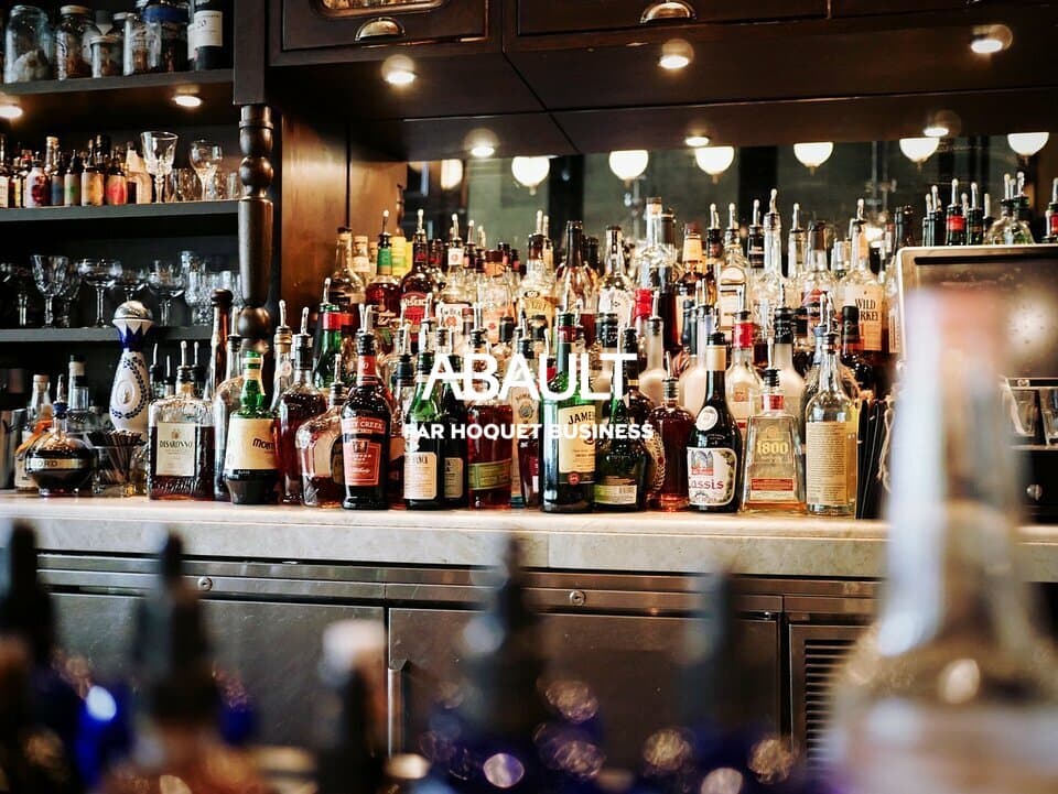 Local commercial — BORDEAUX — photo 1