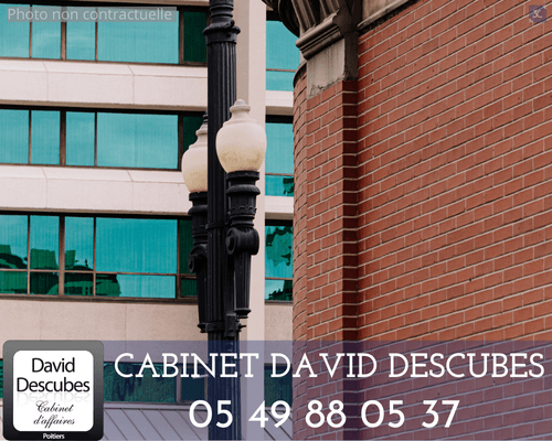 Local commercial 95 m² — LES SABLES D OLONNE — photo 1