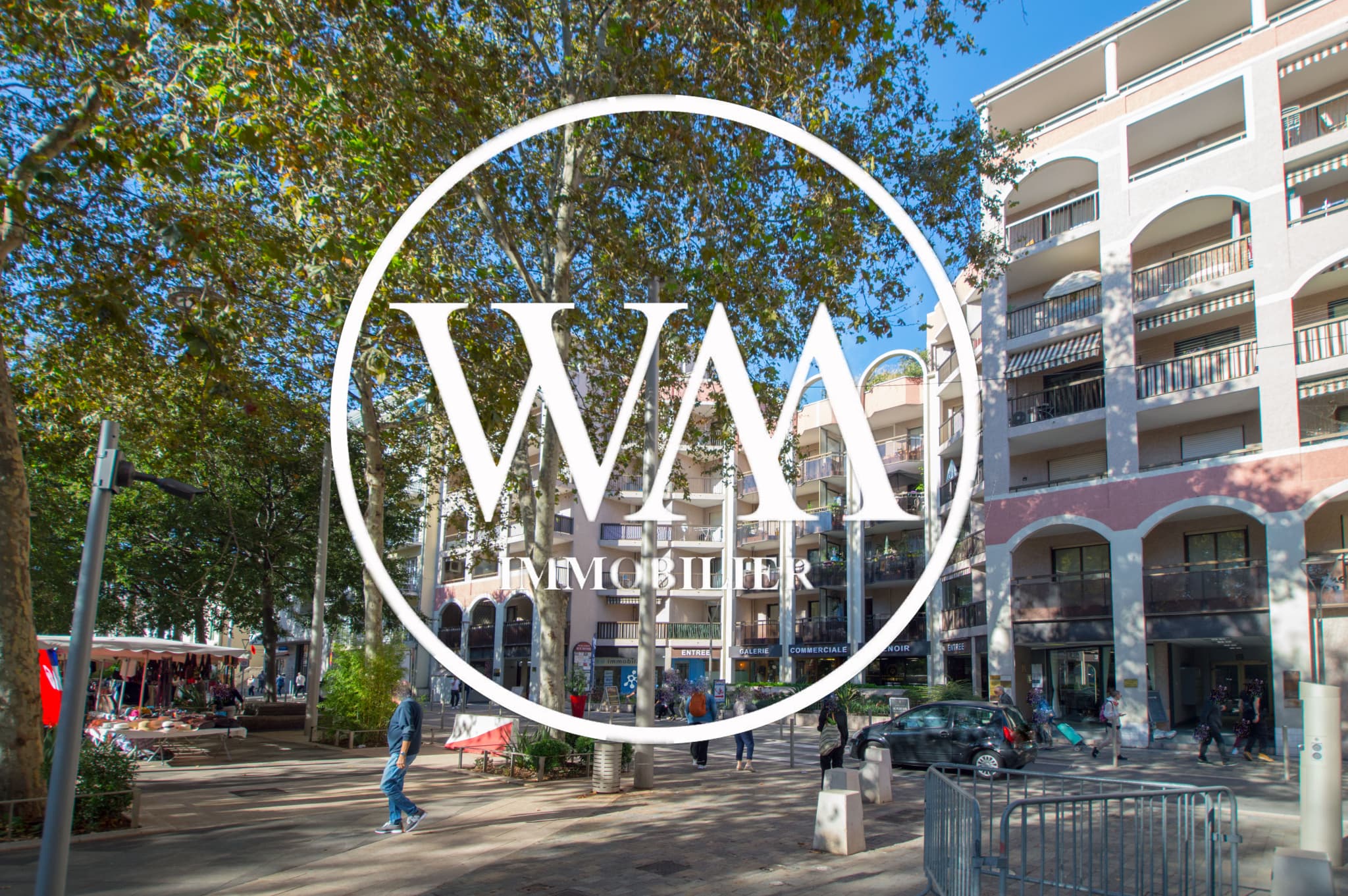 Local commercial 42 m² — CAGNES SUR MER — photo 1