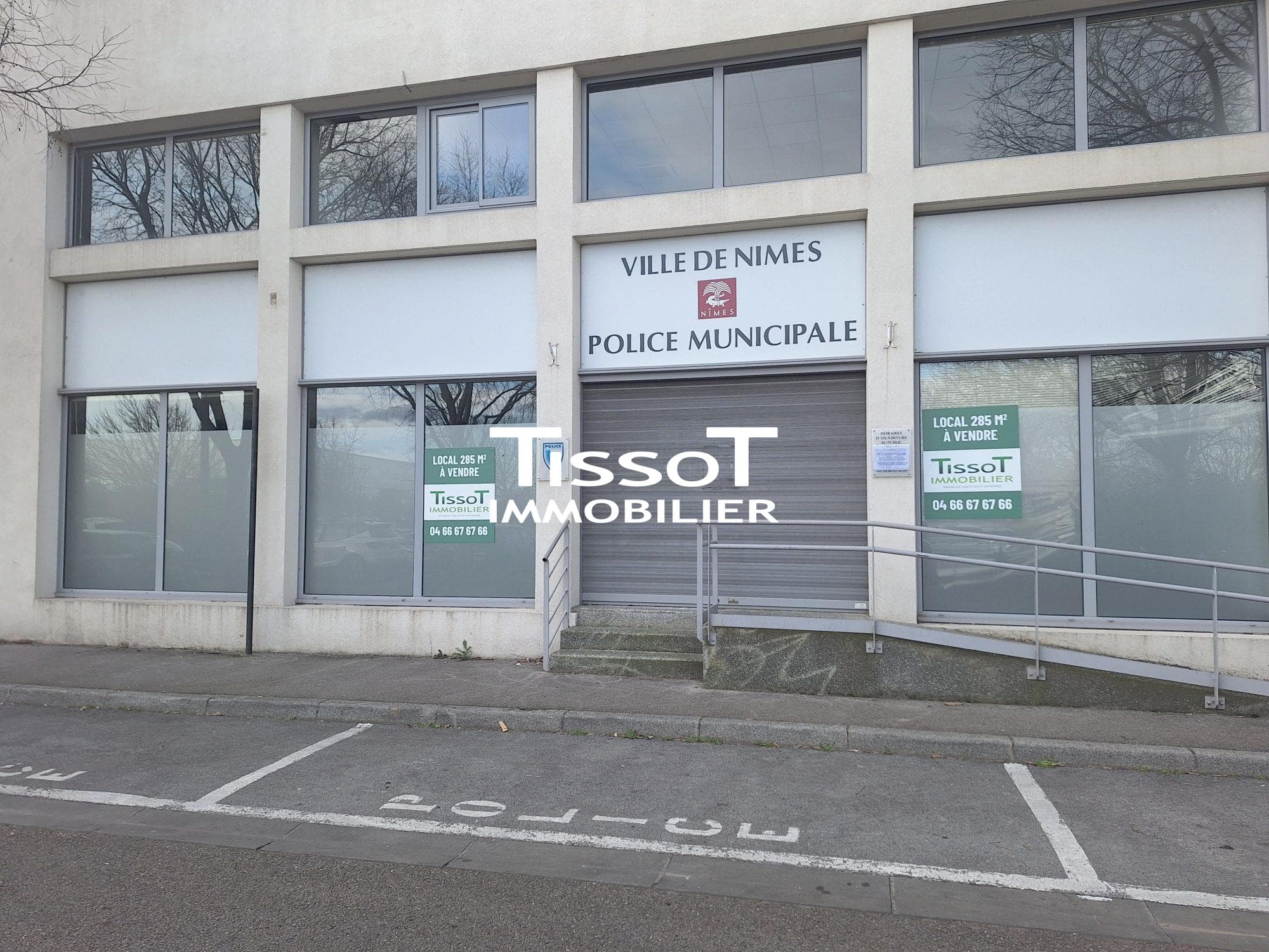 Local commercial · 280 m² · Achat des murs — photo 2