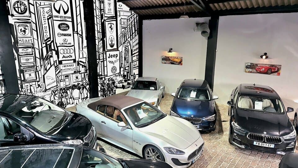 Local commercial · 685 m² · Fonds de commerce — photo 2
