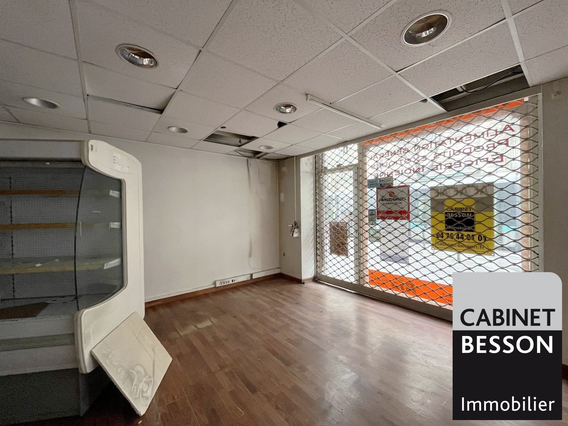 Local commercial · 72 m² · Achat des murs — photo 3