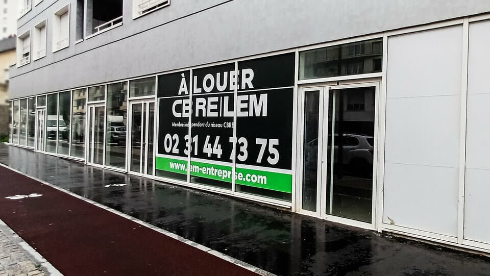 Local commercial · 400 m² · Location — photo 1