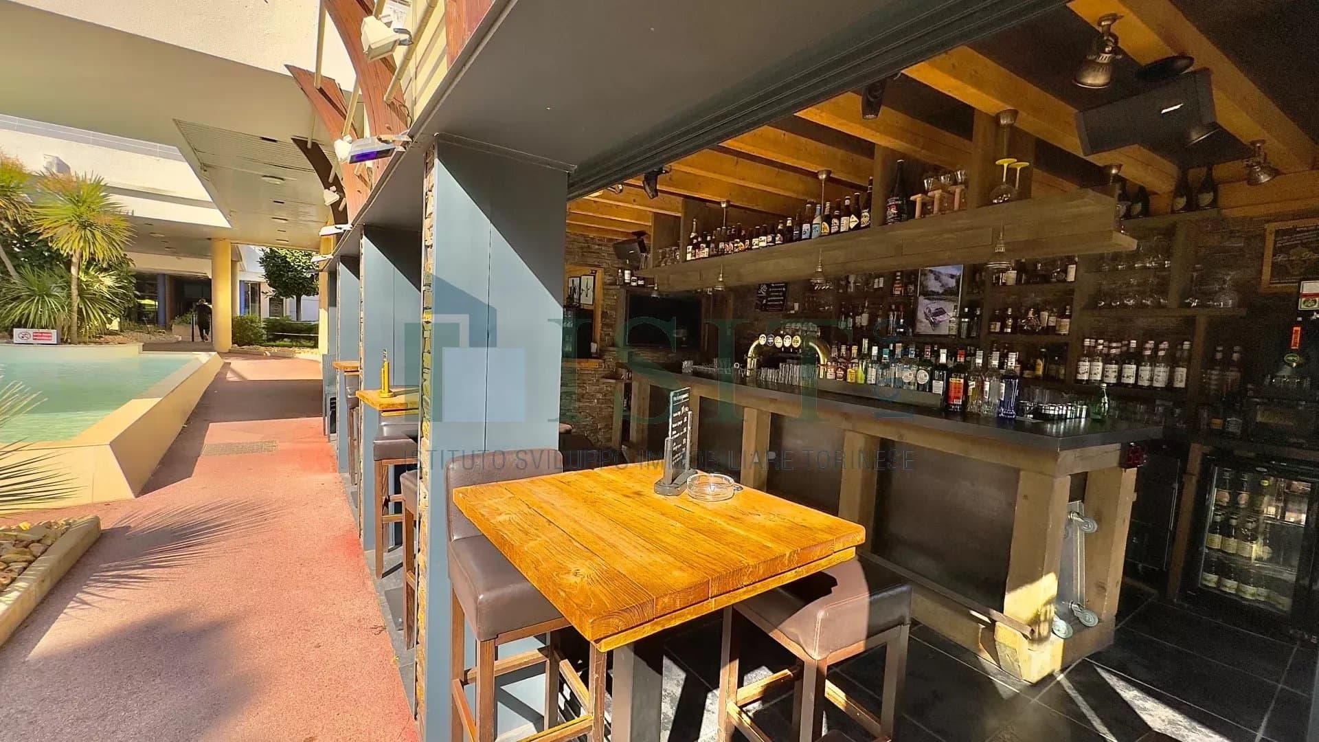 Local commercial · 200 m² · Fonds de commerce — photo 3