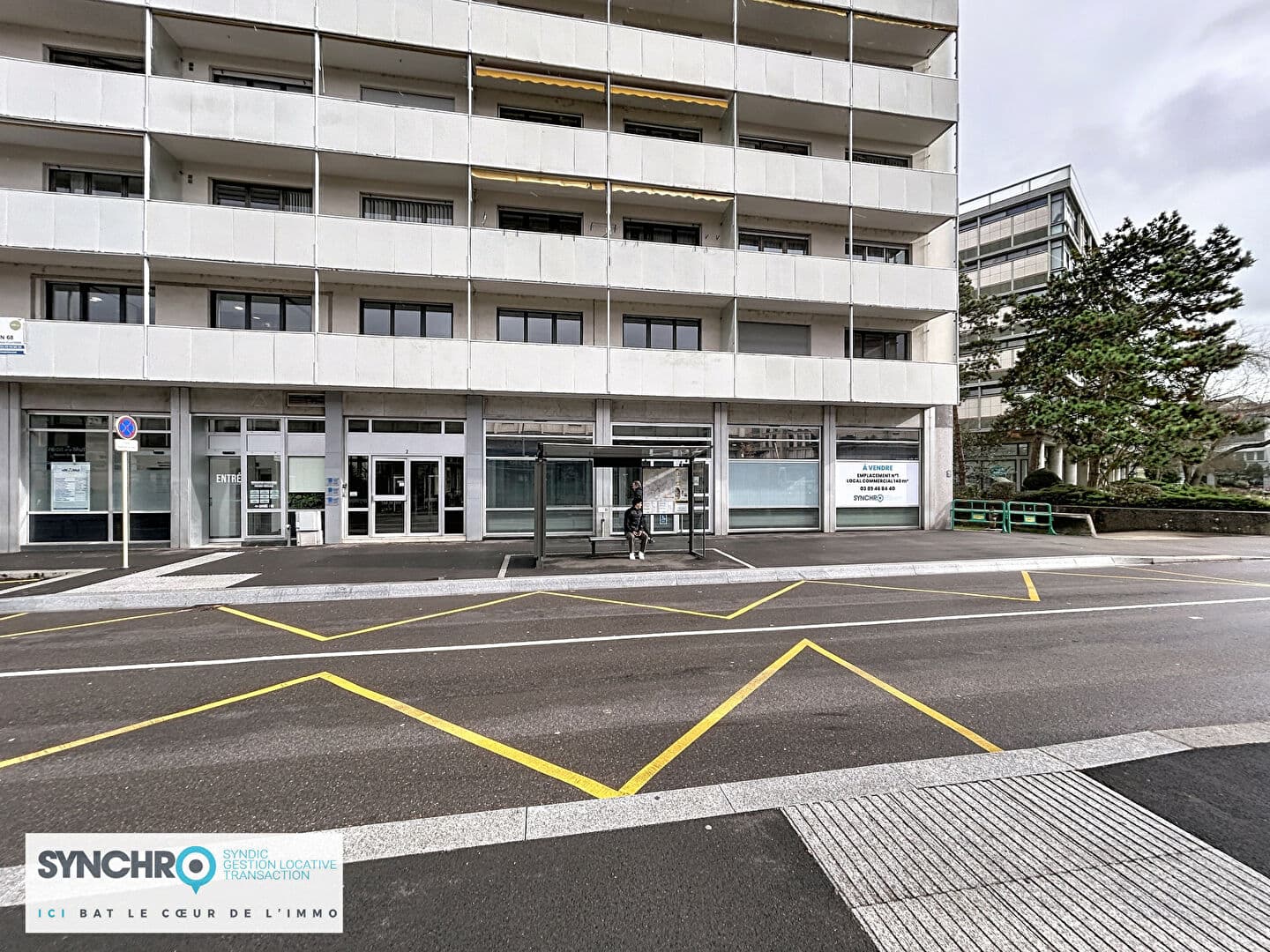 Local commercial 140 m² — HAUT RHIN — photo 1