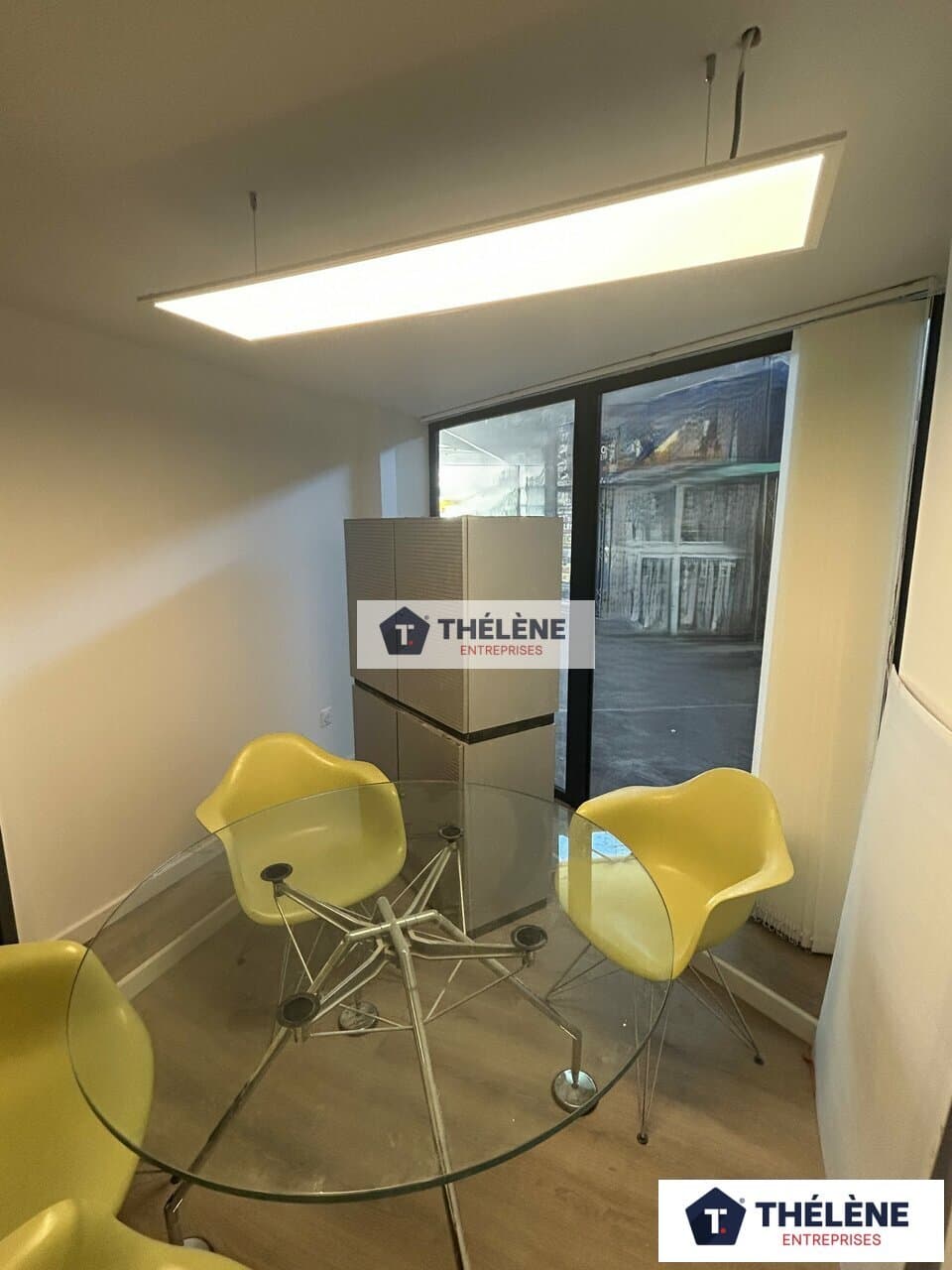 Local commercial · 76 m² · Location — photo 2