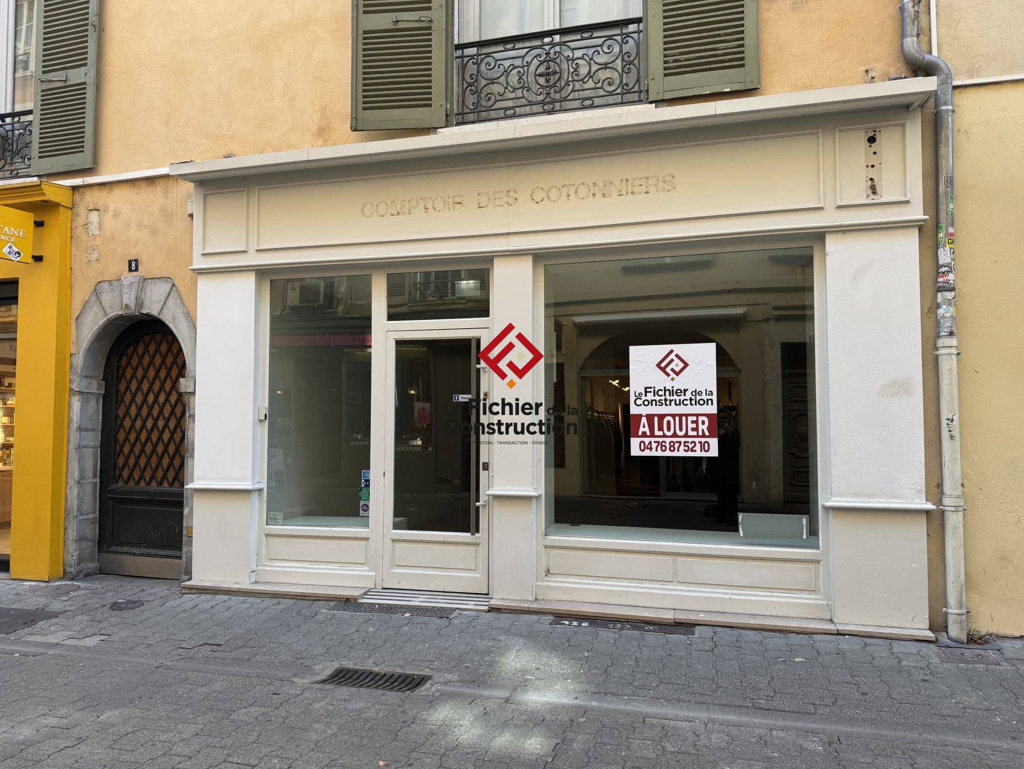 Local commercial · 126 m² · Location — photo 1