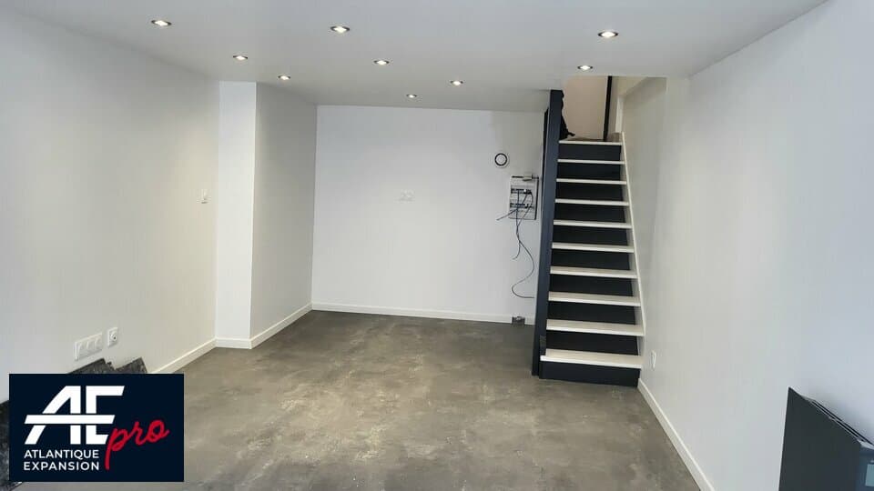 Local commercial · 34 m² · Location — photo 1