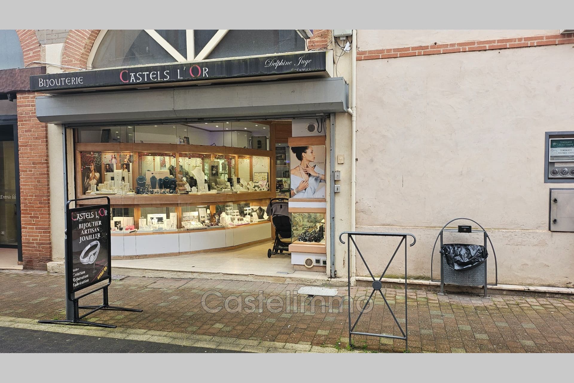 Local commercial · 32 m² · Achat des murs — photo 1