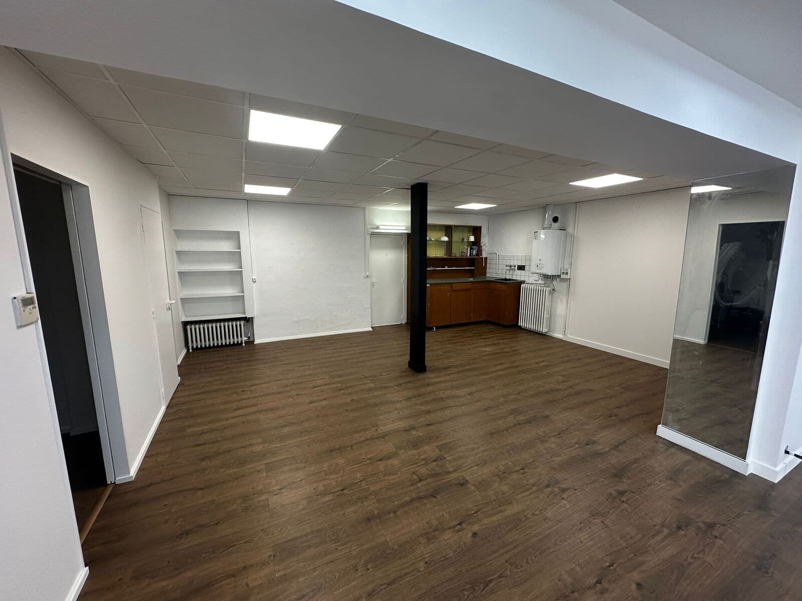 Local commercial · 80 m² · Achat des murs — photo 2