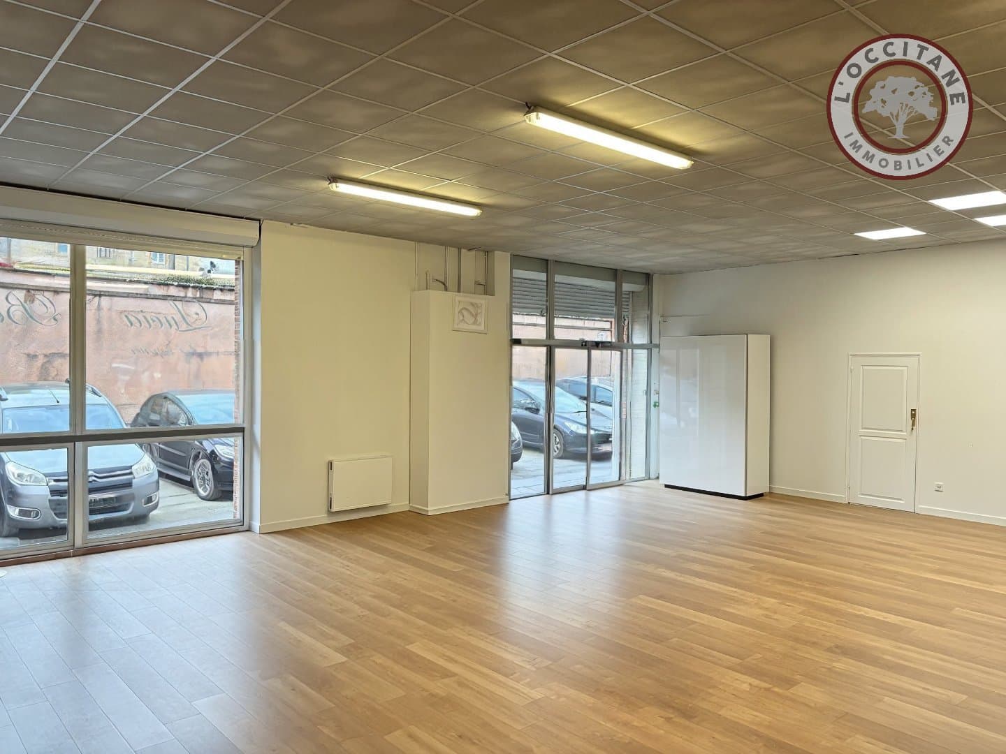 Local commercial · 113 m² · Location — photo 1