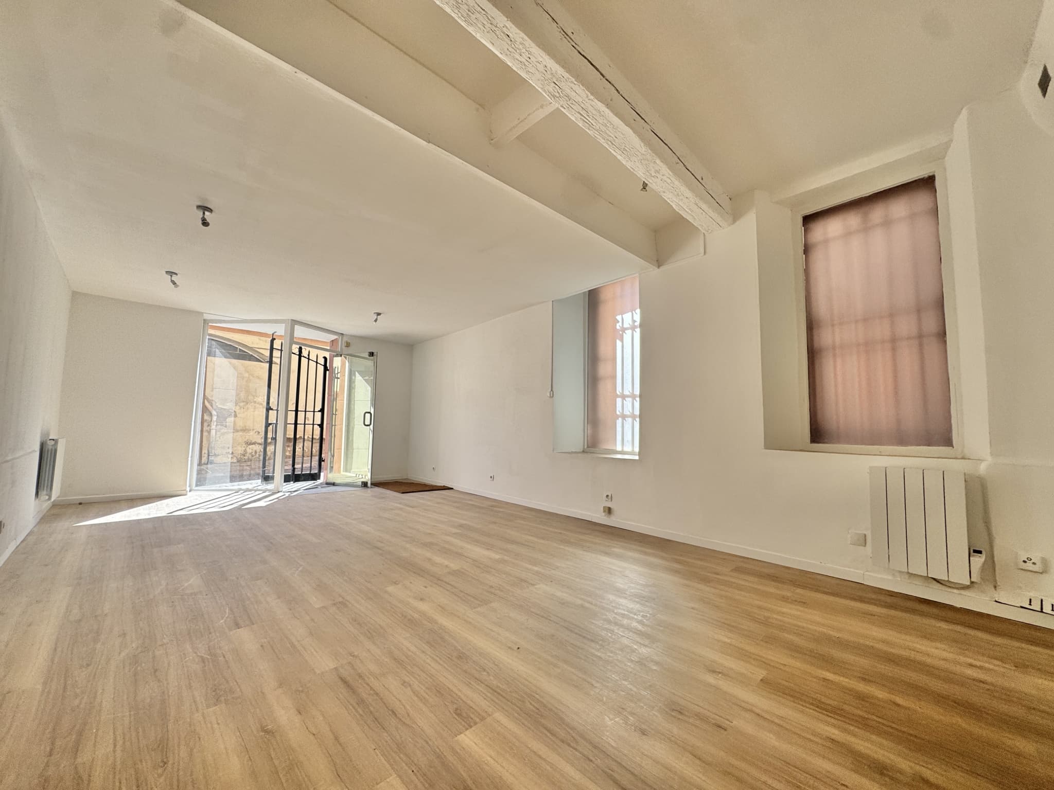 Local commercial · 45 m² · Achat des murs — photo 1