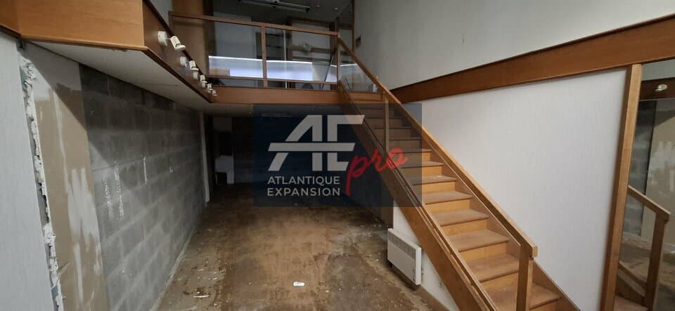 Local commercial · 38 m² · Achat des murs — photo 1