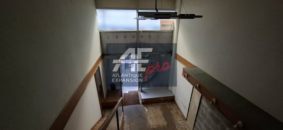 Local commercial · 38 m² · Achat des murs — photo 3
