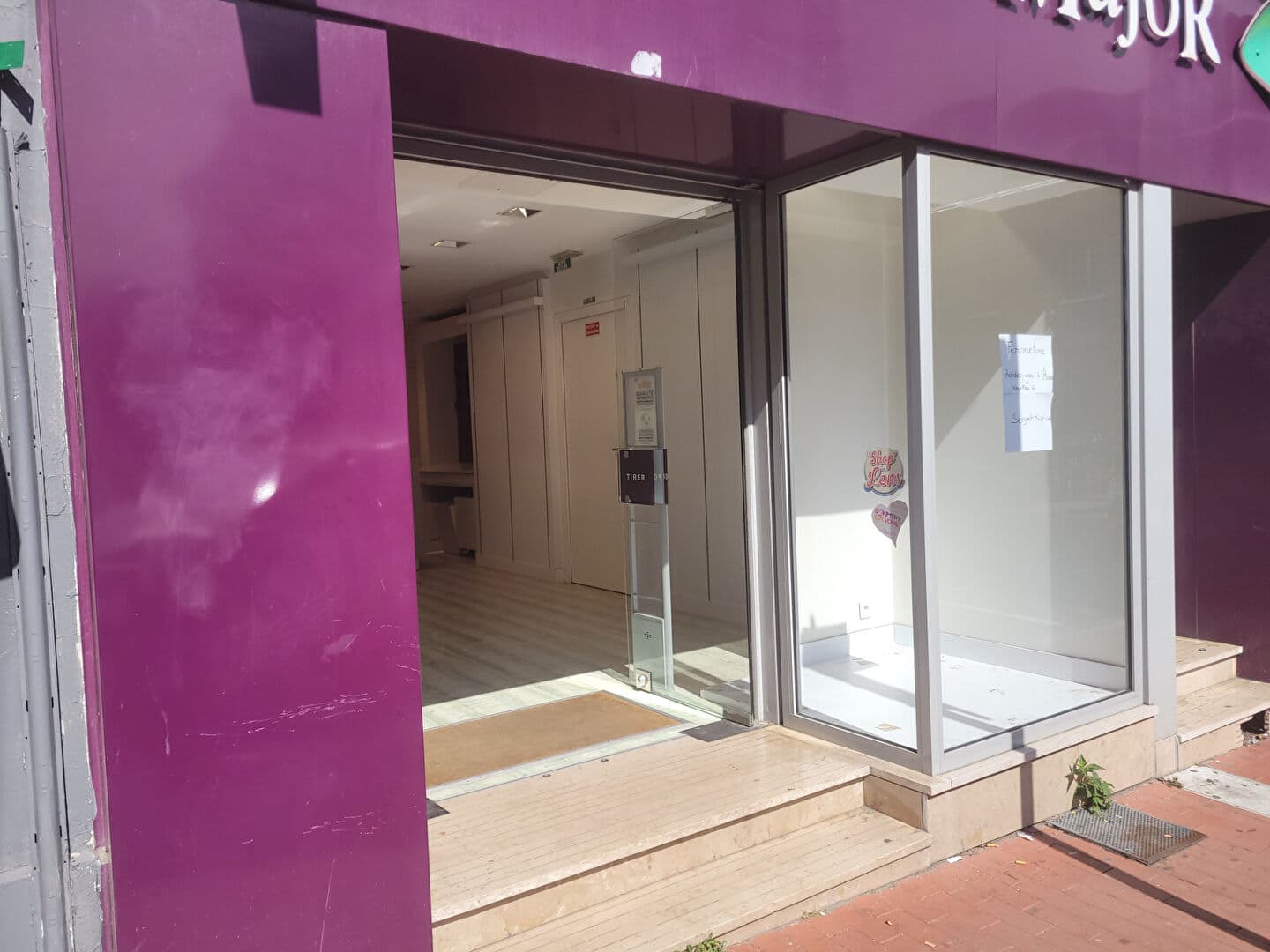 Local commercial 104 m² — PAS DE CALAIS — photo 1