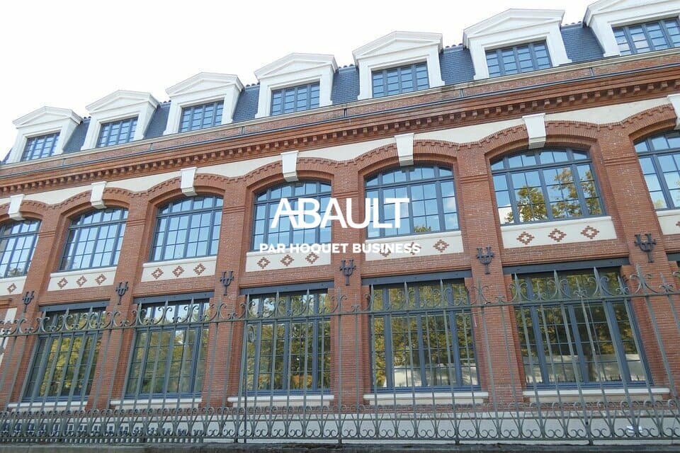 Local commercial 135 m² — TOULOUSE — photo 1