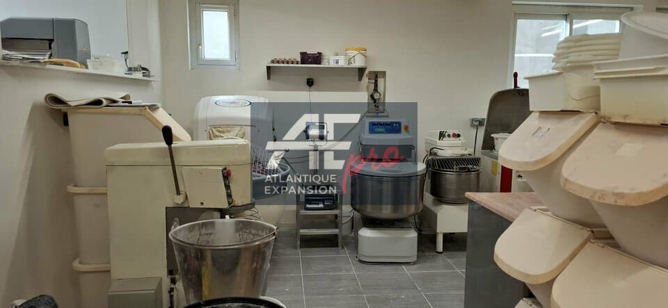 Local commercial · 250 m² · Fonds de commerce — photo 2