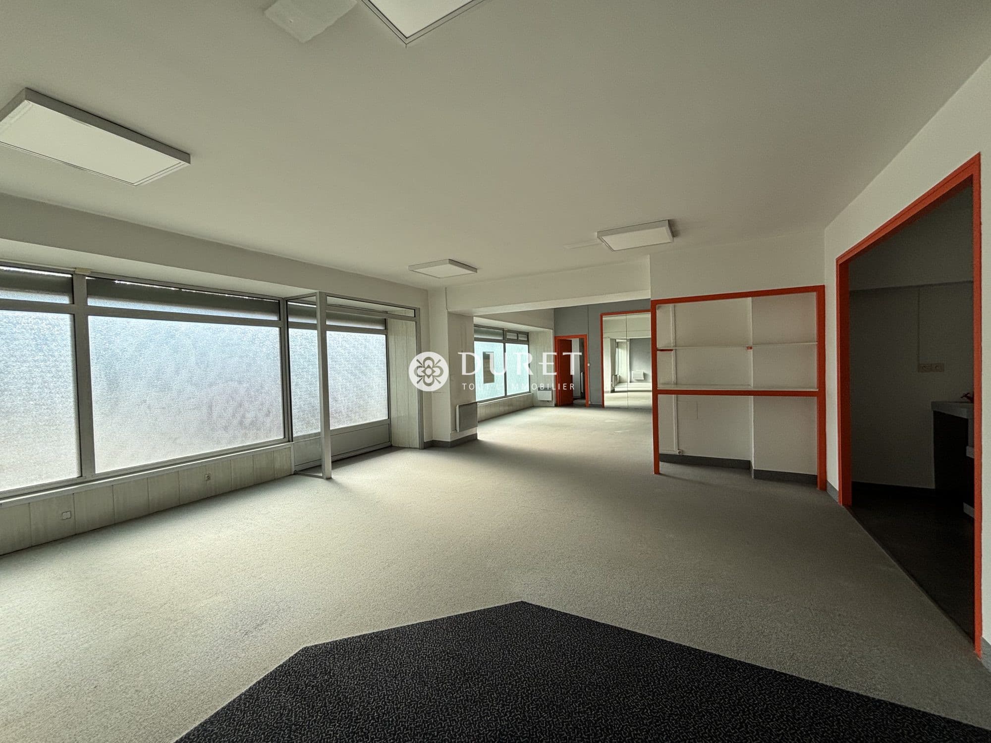 Local commercial · 130 m² · Location — photo 2