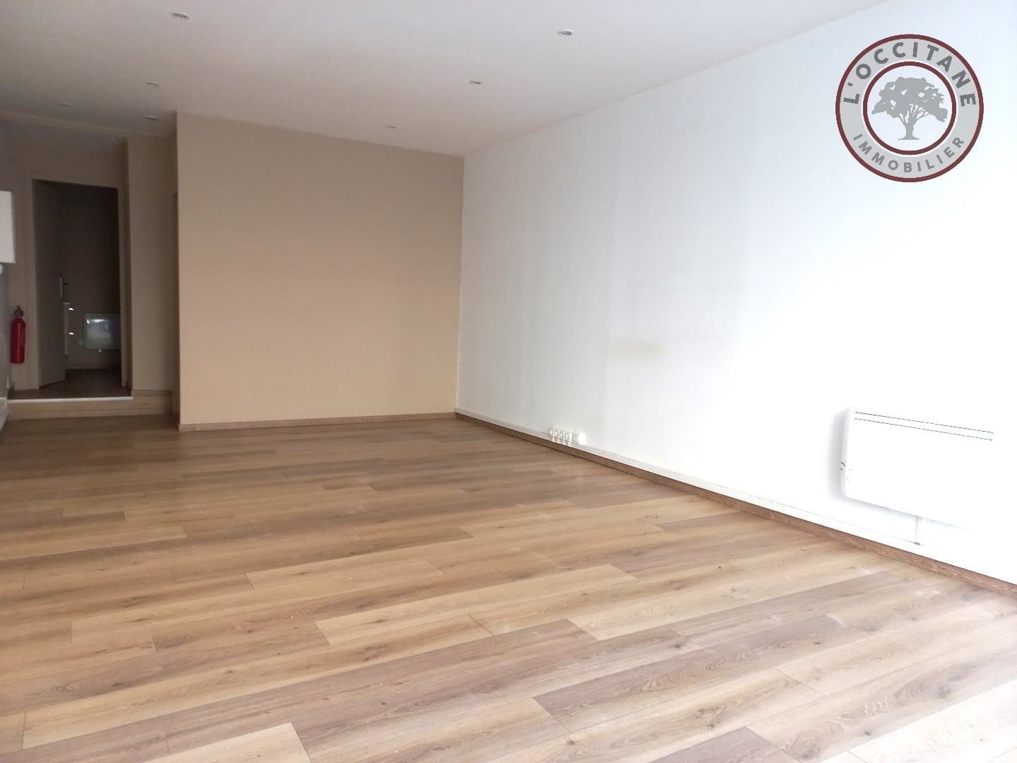 Local commercial · 38 m² · Location — photo 3