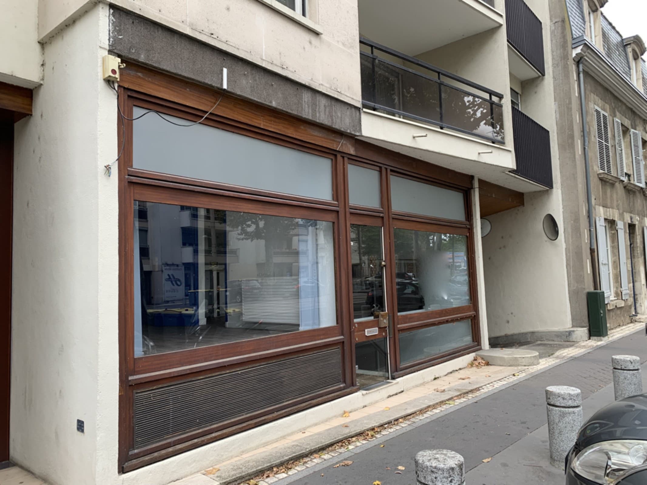 Local commercial 75 m² — ORLEANS — photo 1