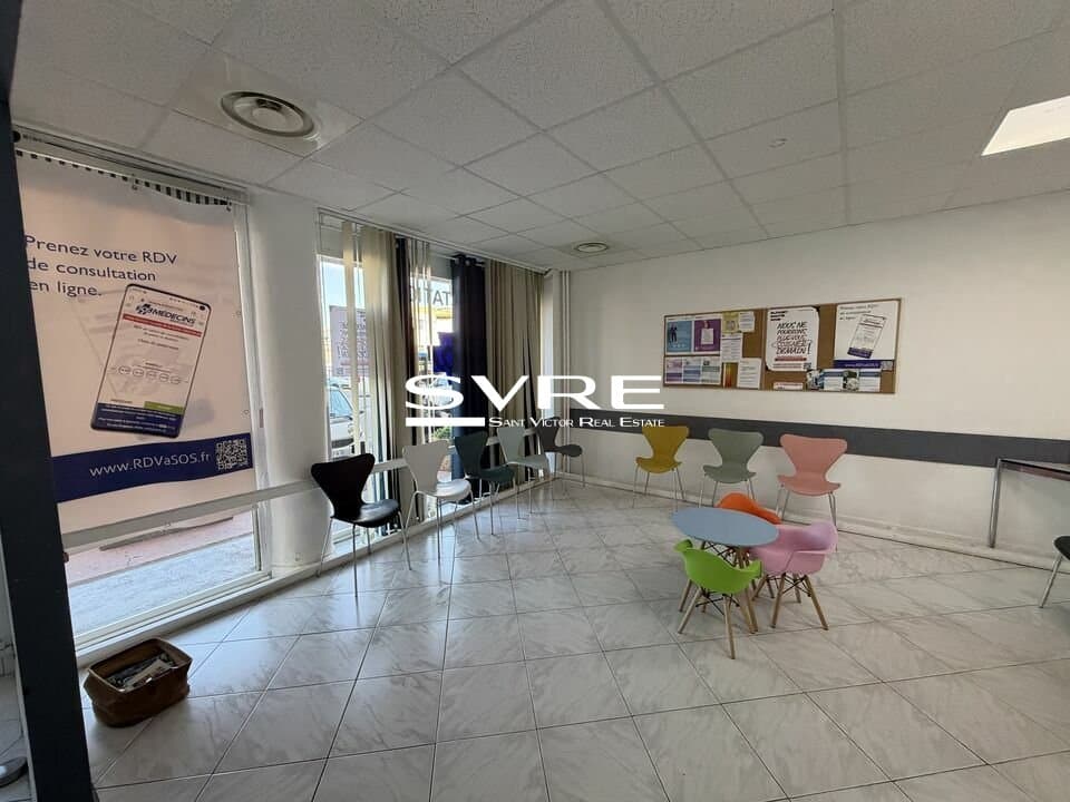 Local commercial · 175 m² · Location — photo 1
