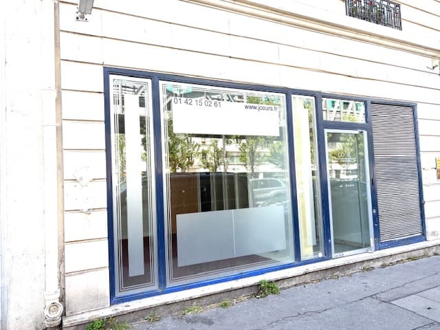 Local commercial 90 m² — PARIS 15 — photo 1