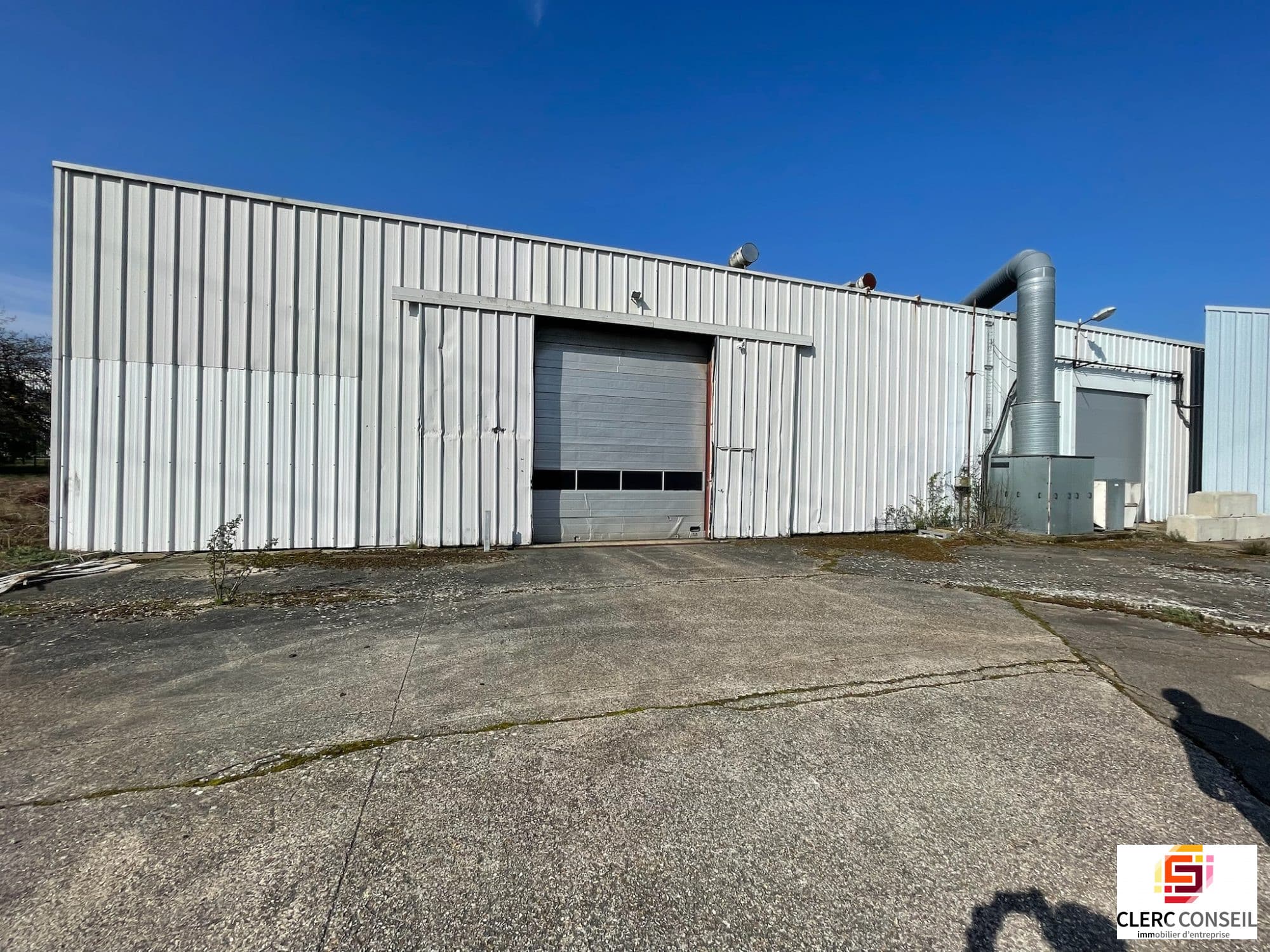 Local commercial · 1368 m² · Location — photo 1