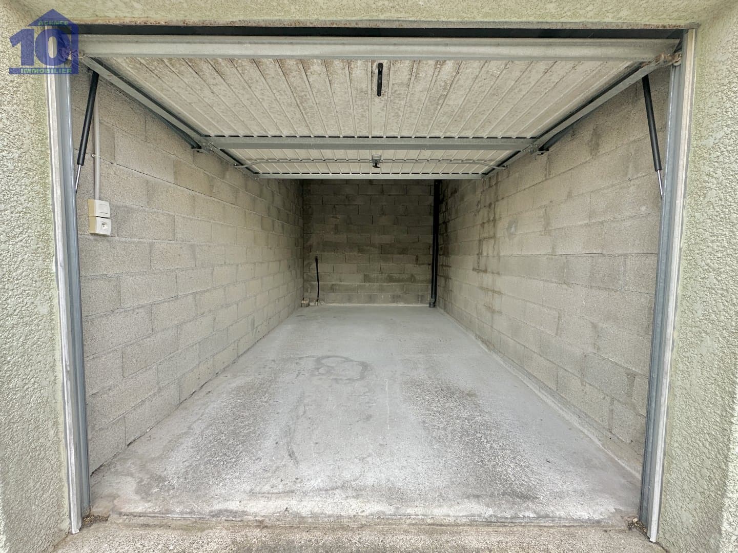 Local commercial · Achat des murs — photo 1