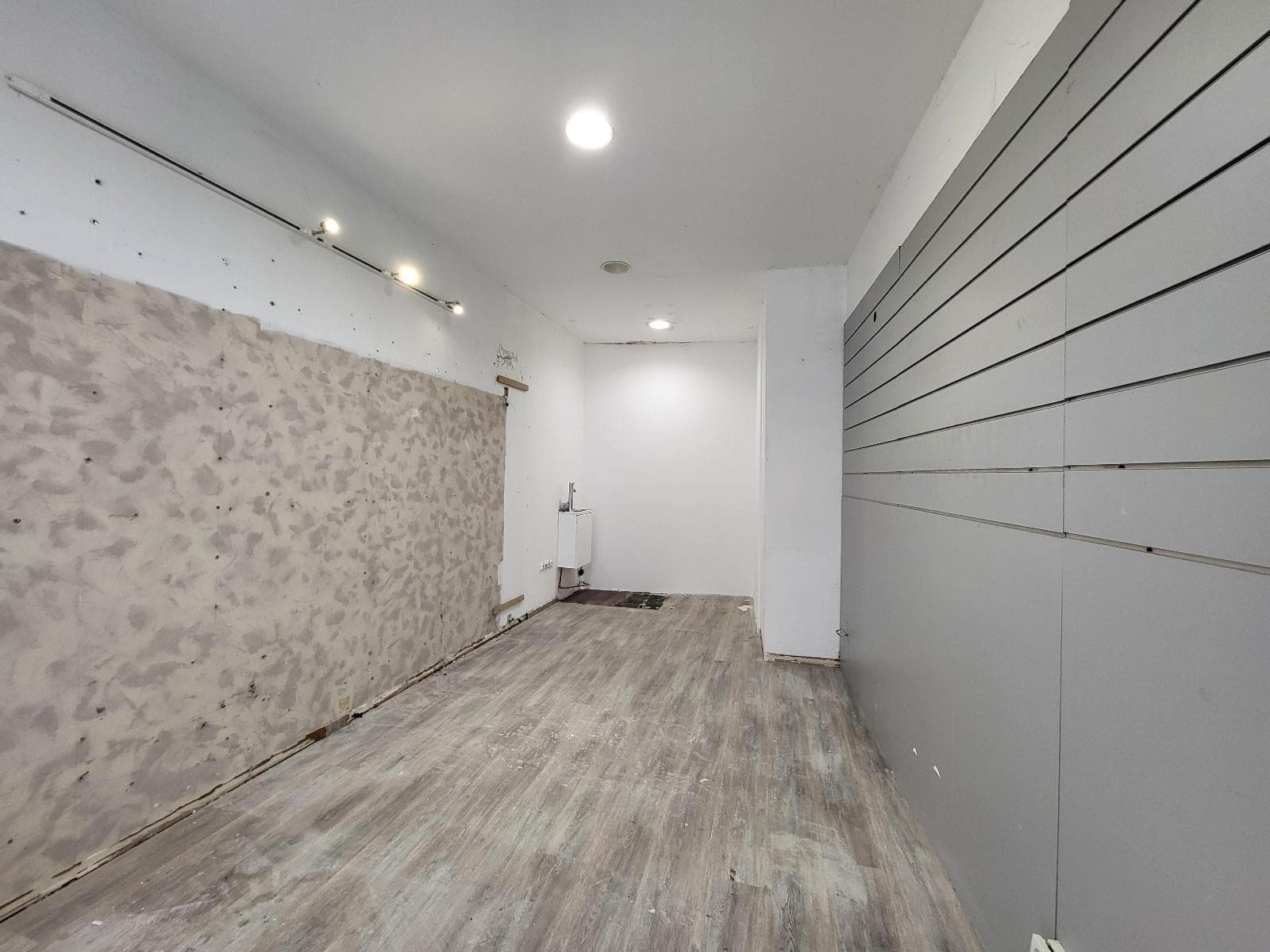 Local commercial 20 m² — BERGERAC — photo 1