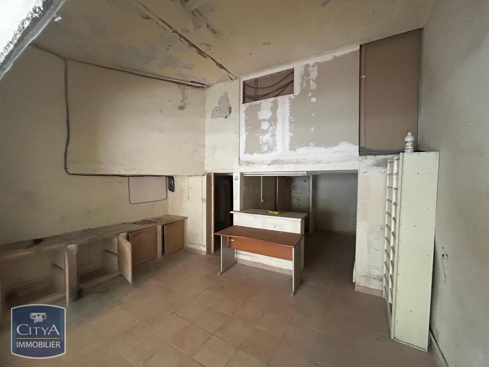 Local commercial · 70 m² · Achat des murs — photo 3