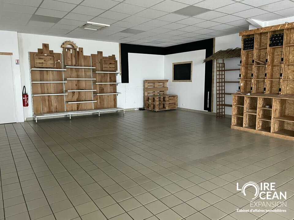 Local commercial · 500 m² · Location — photo 2