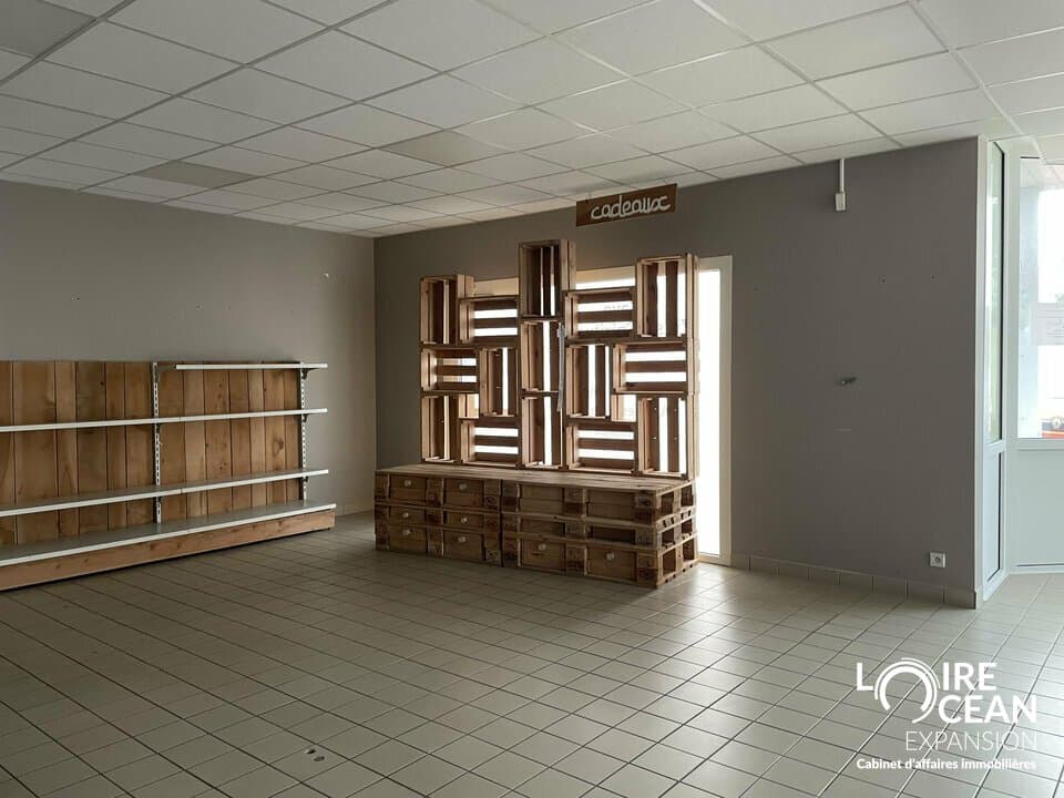 Local commercial · 500 m² · Location — photo 3