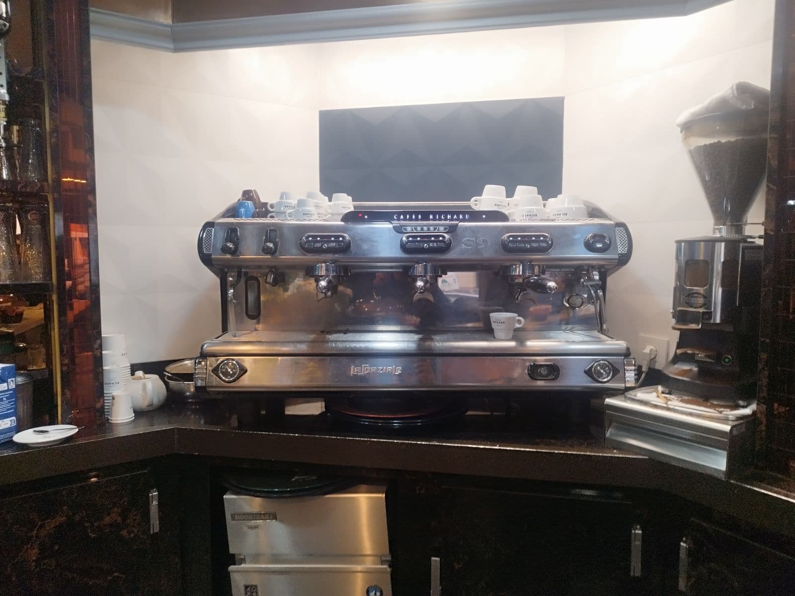 Local commercial · 60 m² · Fonds de commerce — photo 1