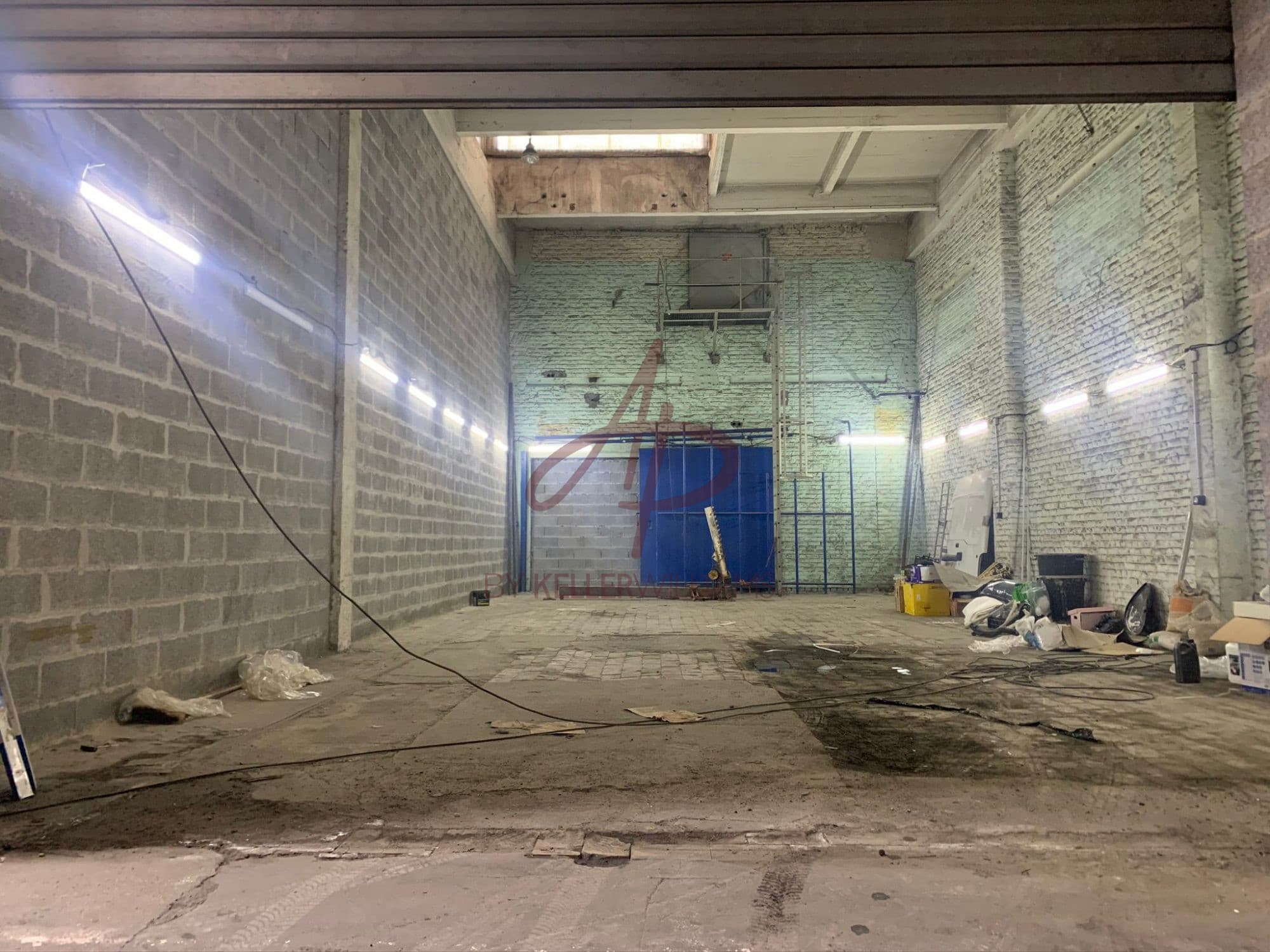 Local commercial 108 m² — WATTRELOS — photo 1