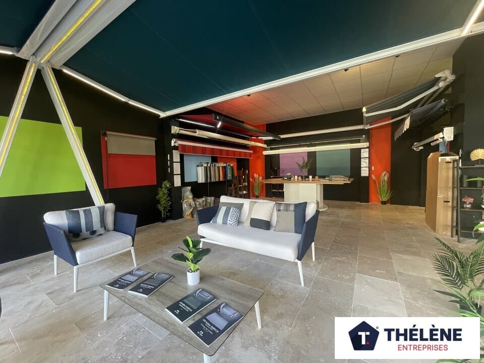 Local commercial · 120 m² · Location — photo 3