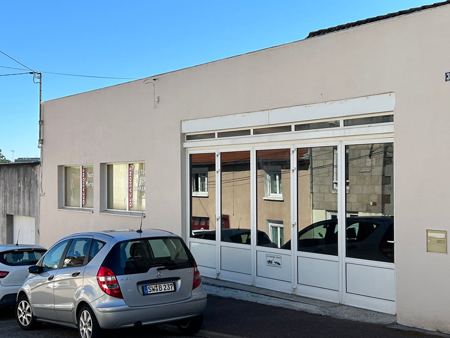 Local commercial 164 m² — HAUTE VIENNE — photo 1