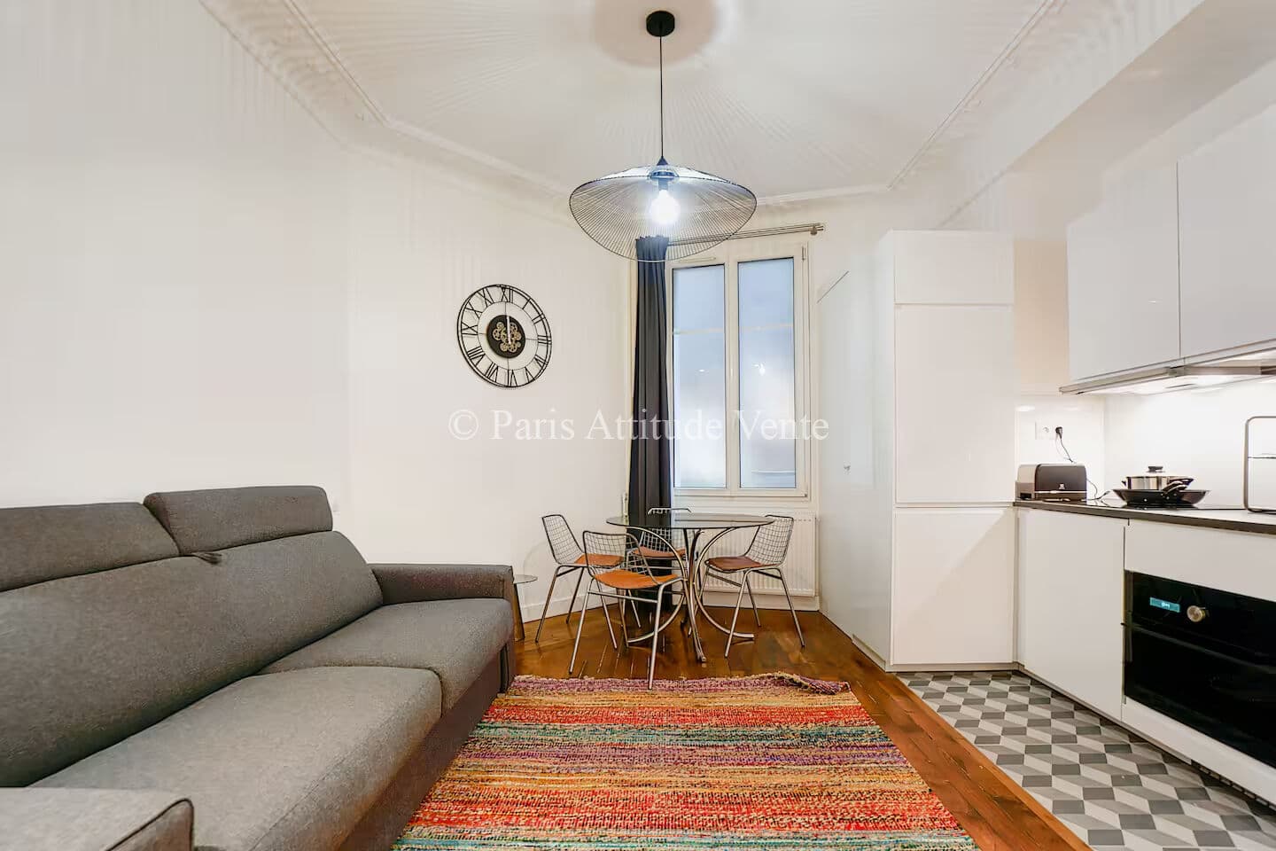 Local commercial 129 m² — PARIS — photo 1