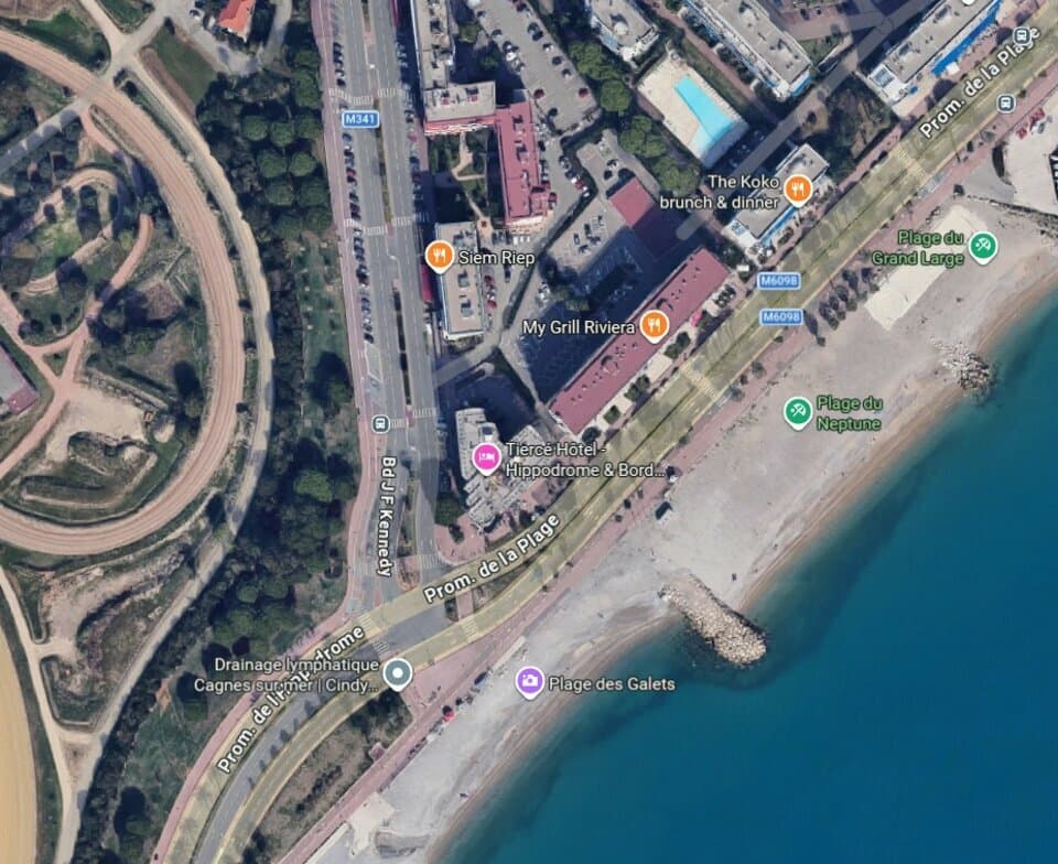 Local commercial 63 m² — CAGNES SUR MER — photo 1