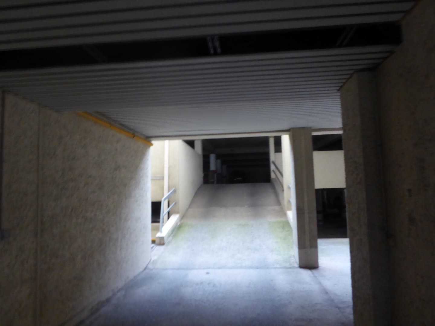 Local commercial · Location — photo 3