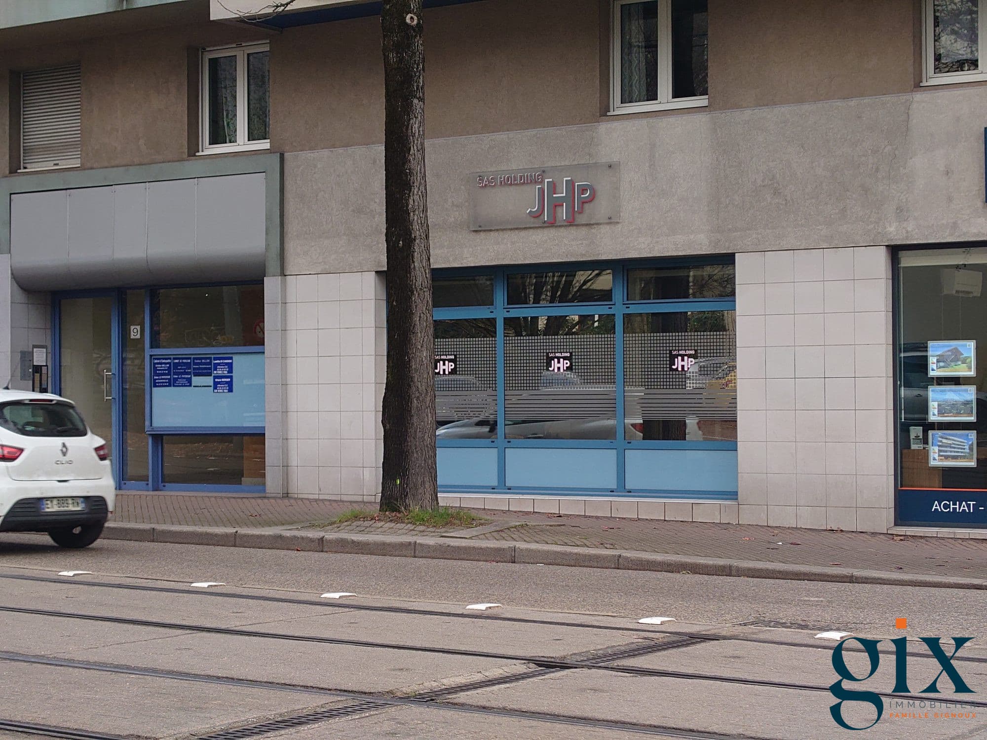 Local commercial · 70 m² · Achat des murs — photo 2