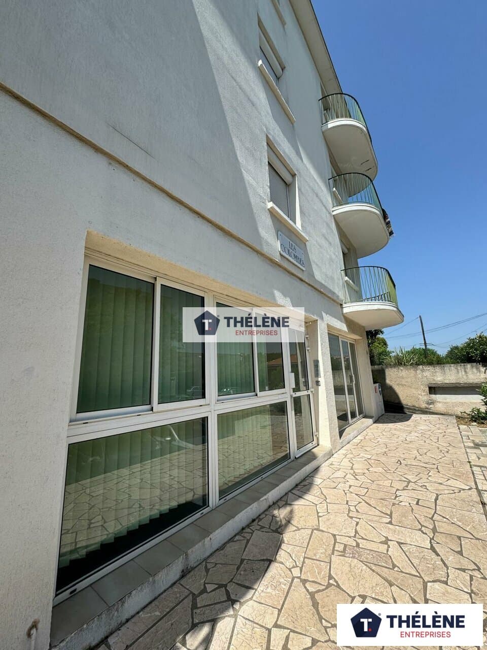 Local commercial · 75 m² · Achat des murs — photo 2