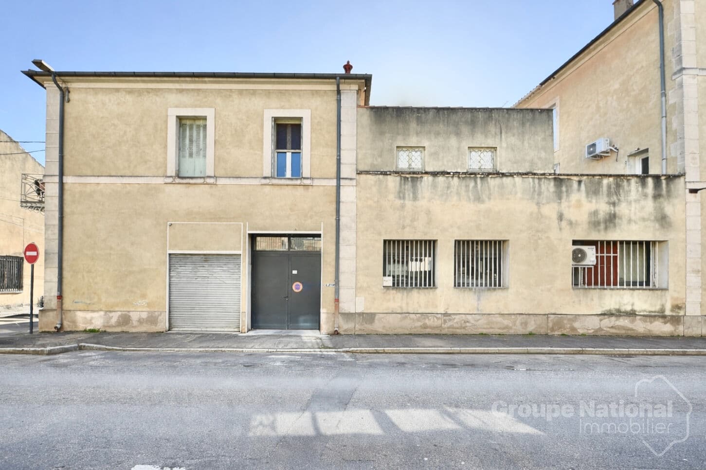 Local commercial 185 m² — VAUCLUSE — photo 1