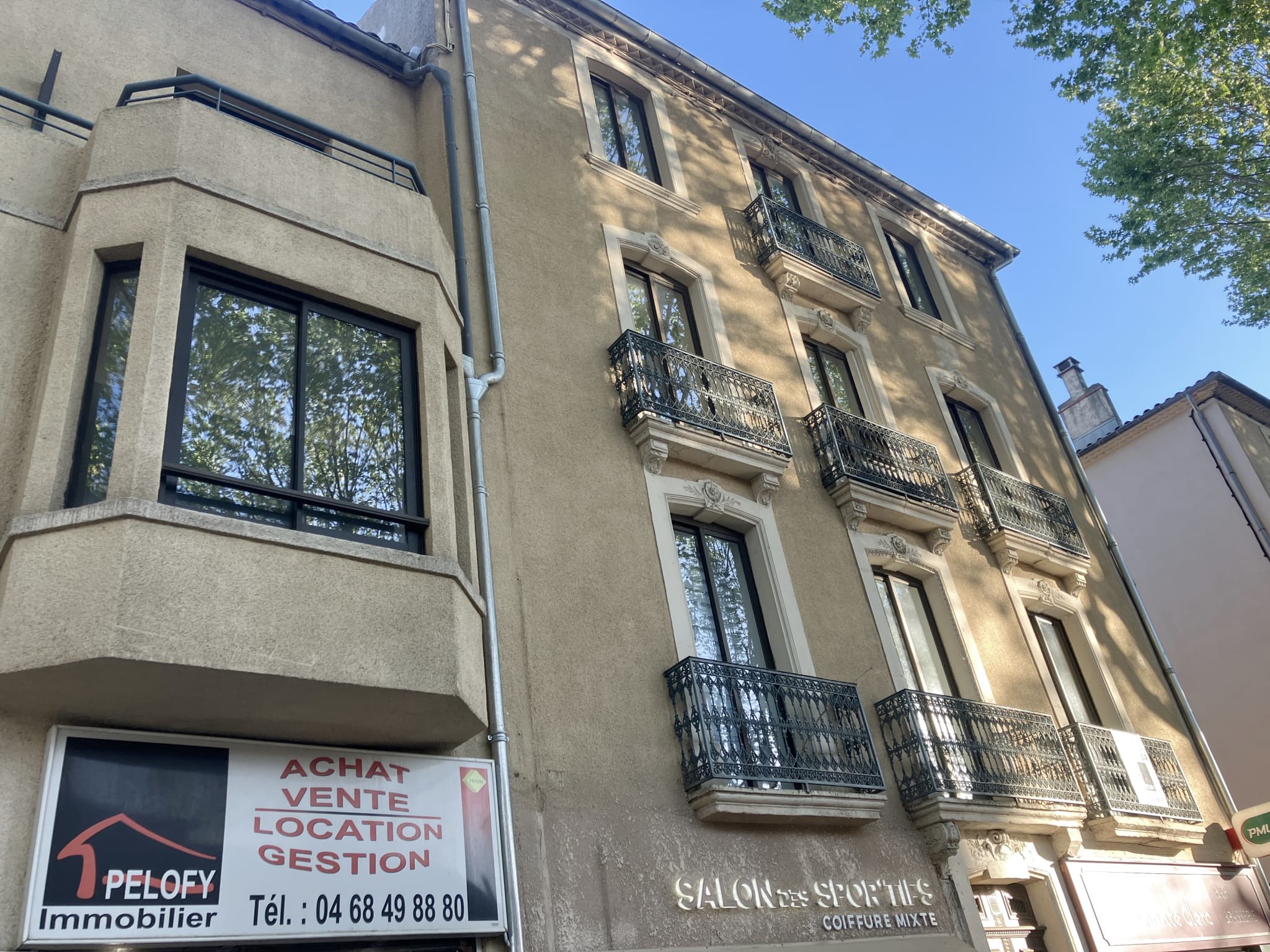 Local commercial 45 m² — NARBONNE — photo 1