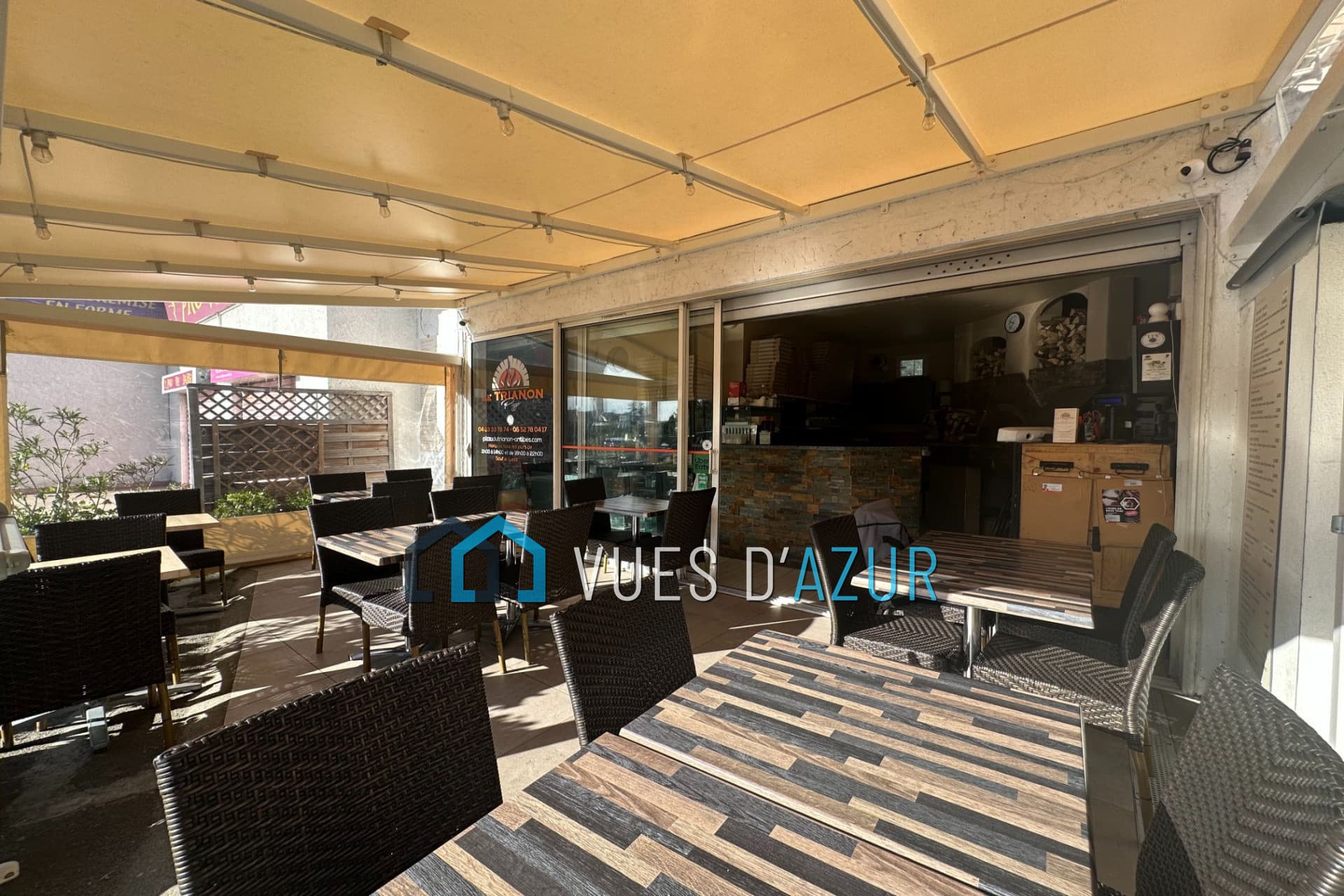 Local commercial 44 m² — ANTIBES — photo 1