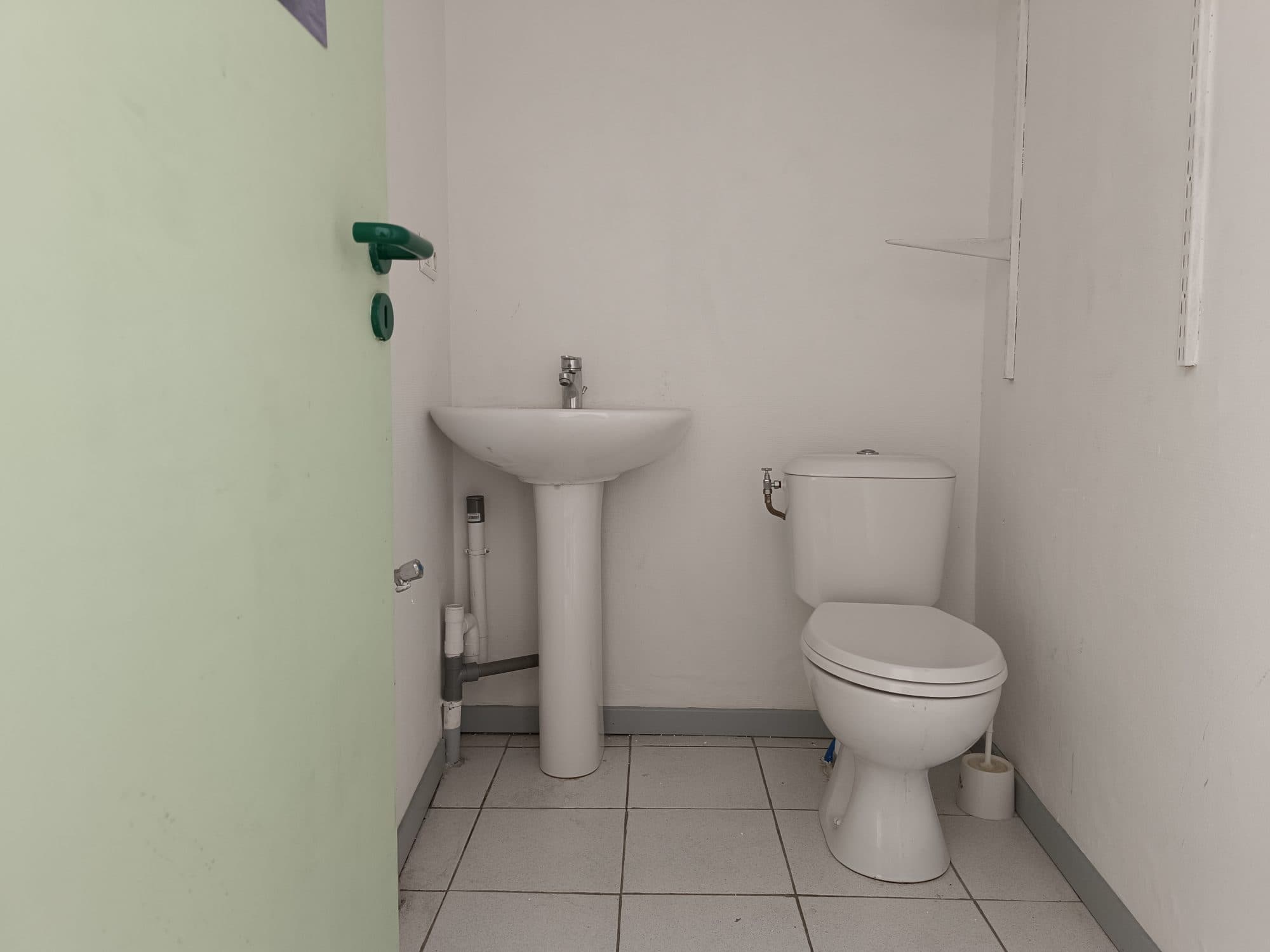 Local commercial · 19 m² · Location — photo 3
