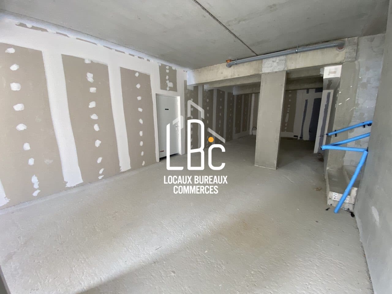 Local commercial · 75 m² · Location — photo 2